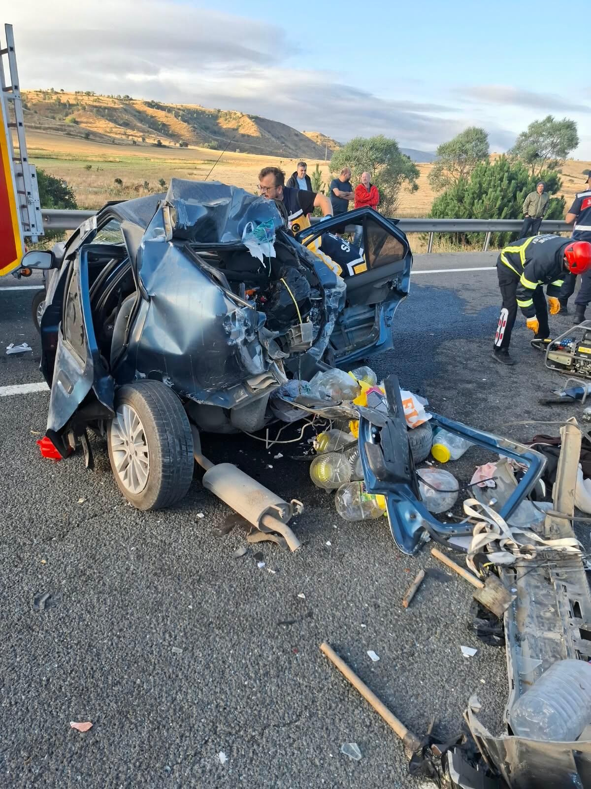 Bolu'da Zincirleme Kaza 2 Kişi Öldü, 2 Kişi Ağır Yaralandı (2)