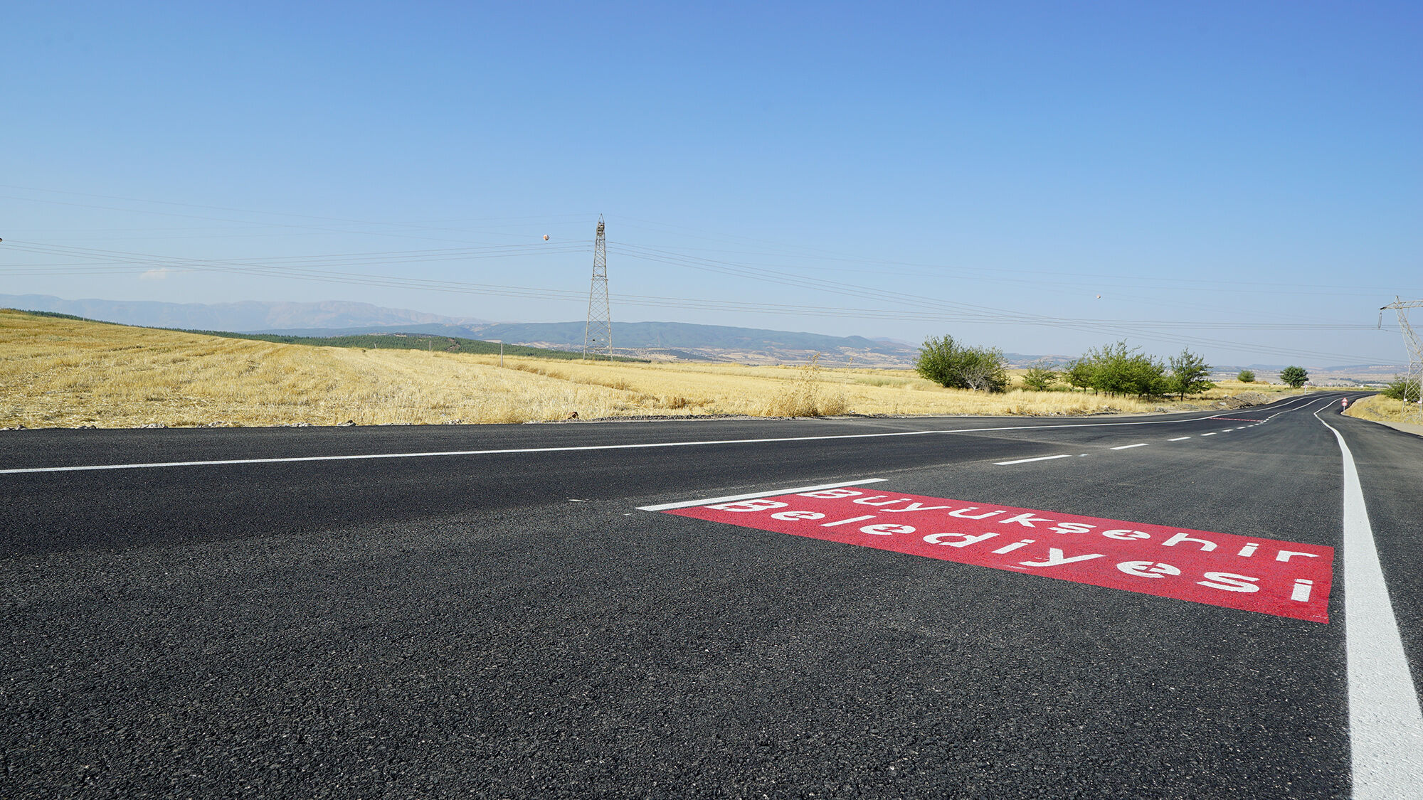 Büyükşehir, Dulkadiroğlu Kırsalında 45 Milyonluk Yol Yatırımını Tamamladı