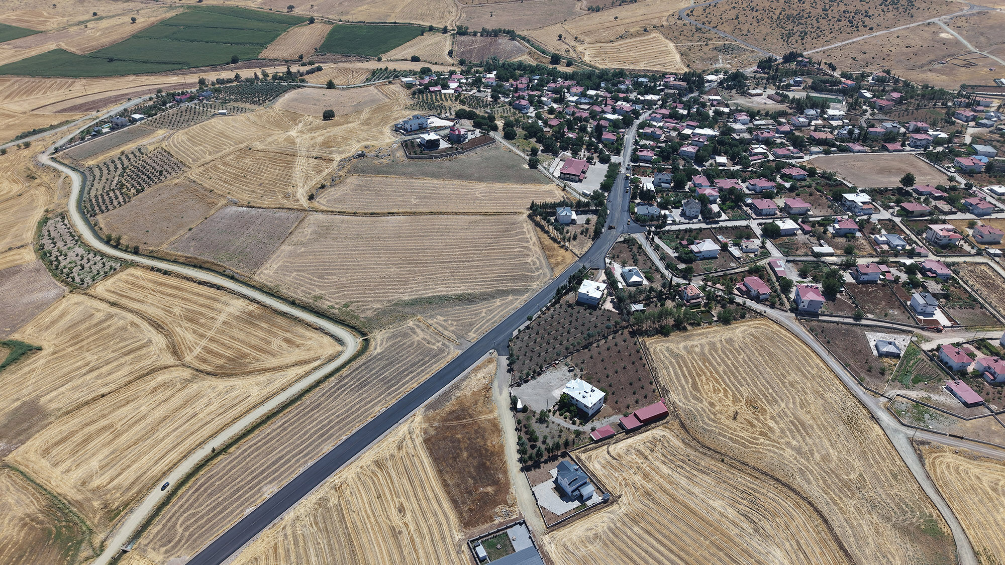 Kahramanmaraş'ta 5 mahalleye 45 milyon TL'lik yol yatırımı tamamlandı