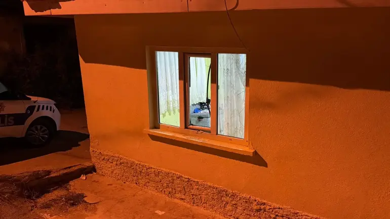Eskişehir’de Komşular Arasında Silahlı Kavga; 3 Yaralı