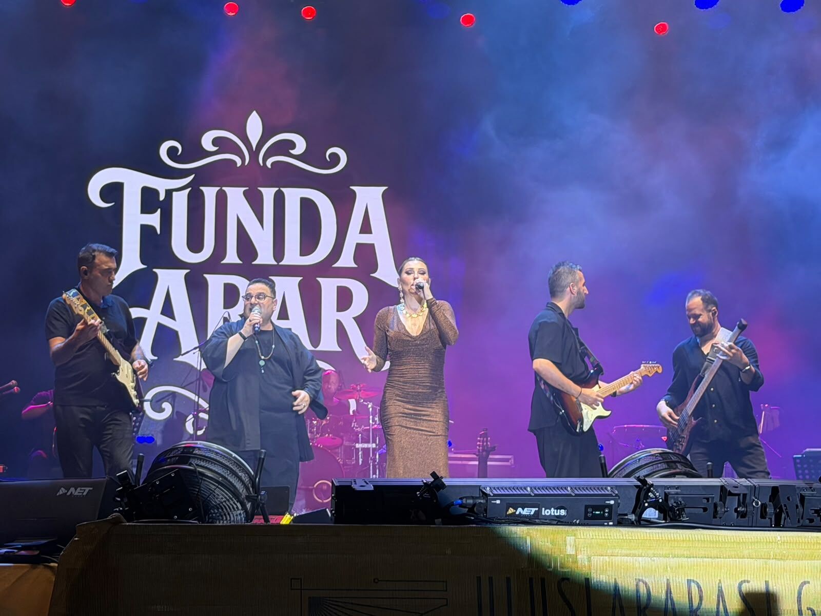 Funda Arar Kahramanmaraş’ı Salladı! Kafum’da İzdiham Yaşandı (6)