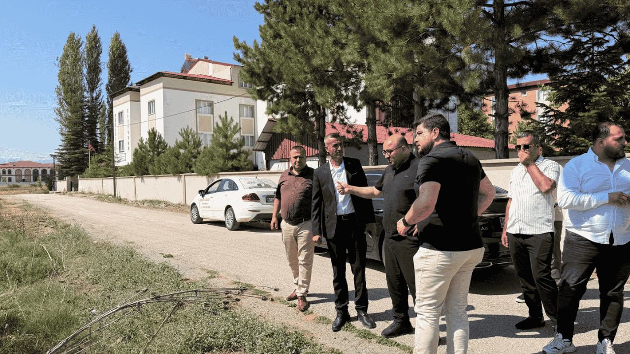 Göksun'da yatırım listesindeki sağlık merkezine hızlı inceleme