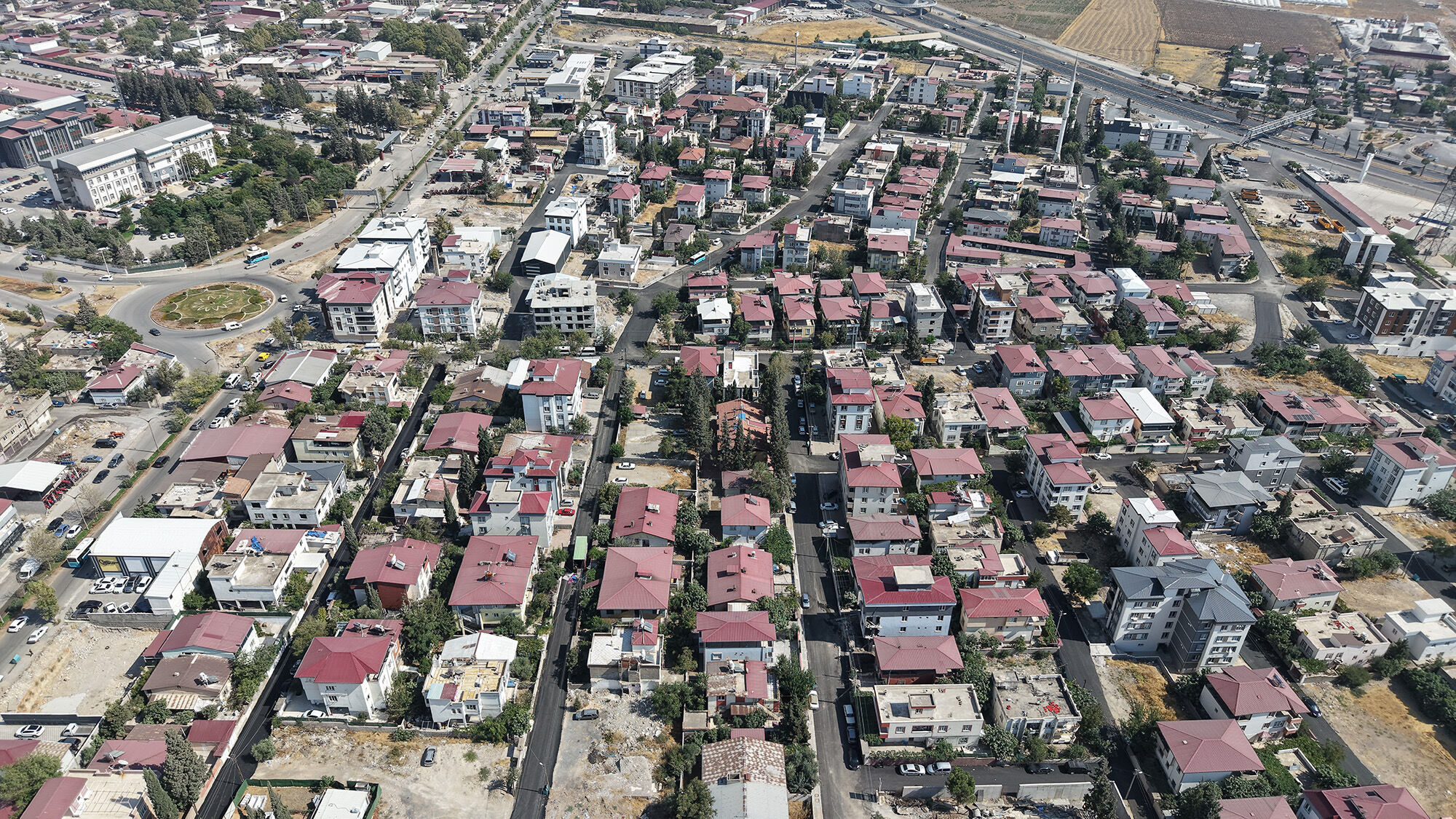 Kahramanmaraş'ta 270 milyonluk yatırımla asfaltla yenilendi