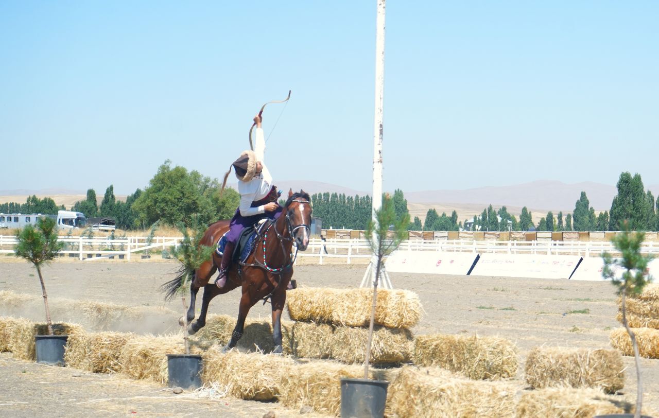 Kahramanmaraşlı sporcu Malazgirt'te yarıştı