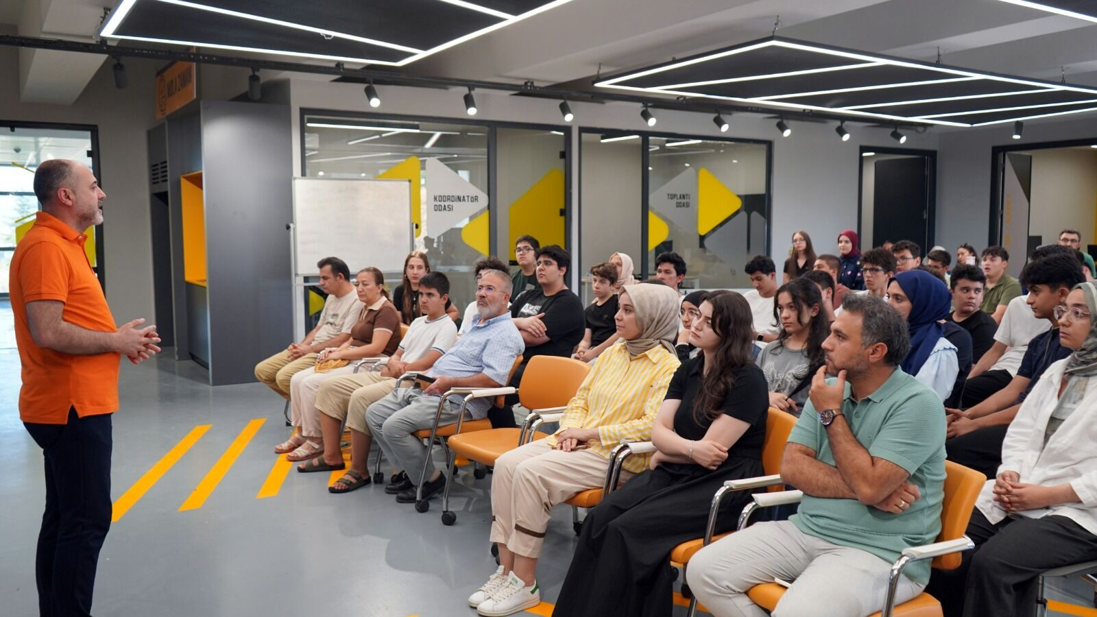 Kahramanmaraş'ta 56 Lise Öğrencisi Yüksek Teknoloji Eğitimlerini Başarıyla Tamamladı1