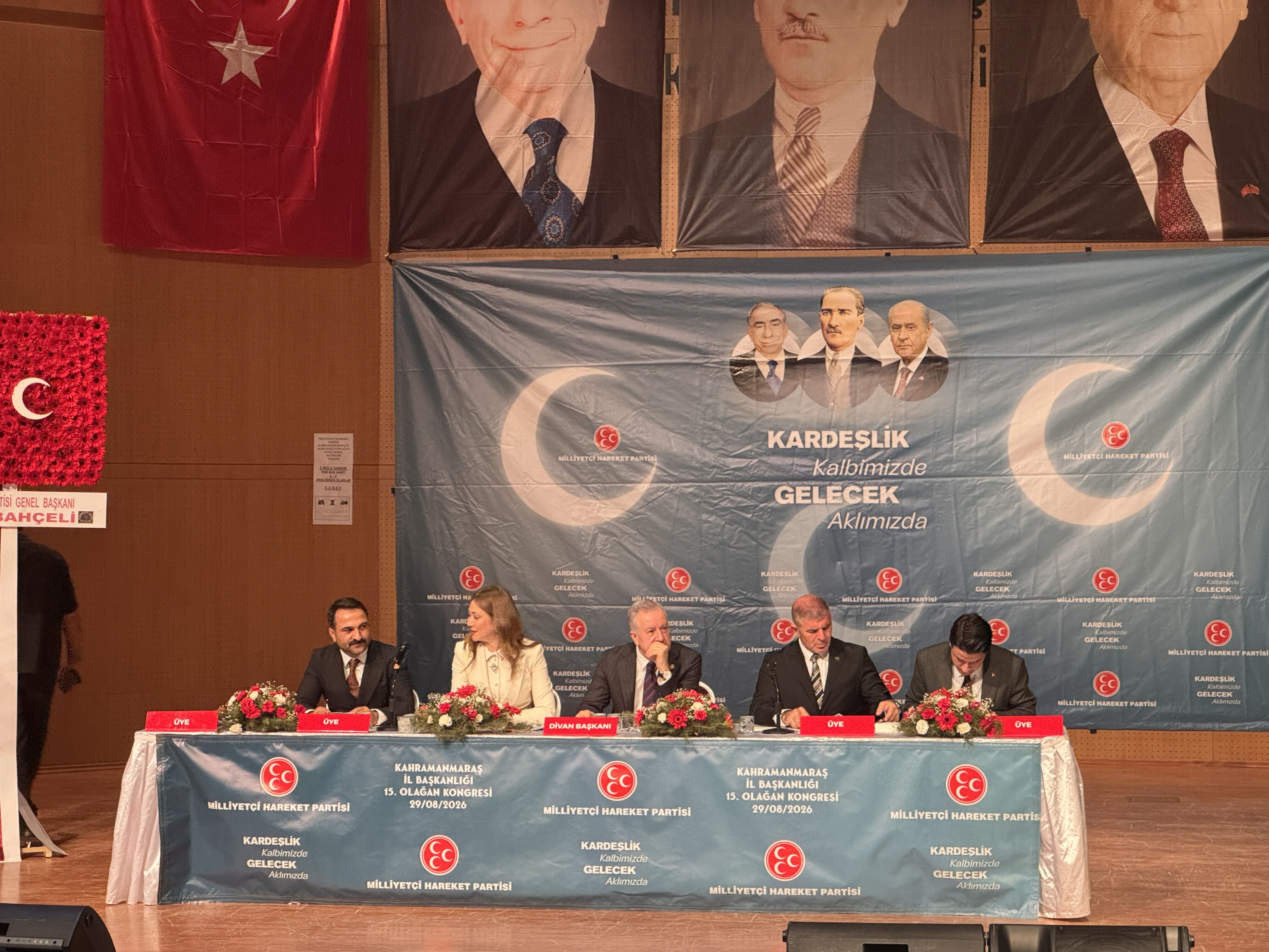 Kahramanmaraş’ta MHP kongresi: Mansur Metehan güven tazeledi