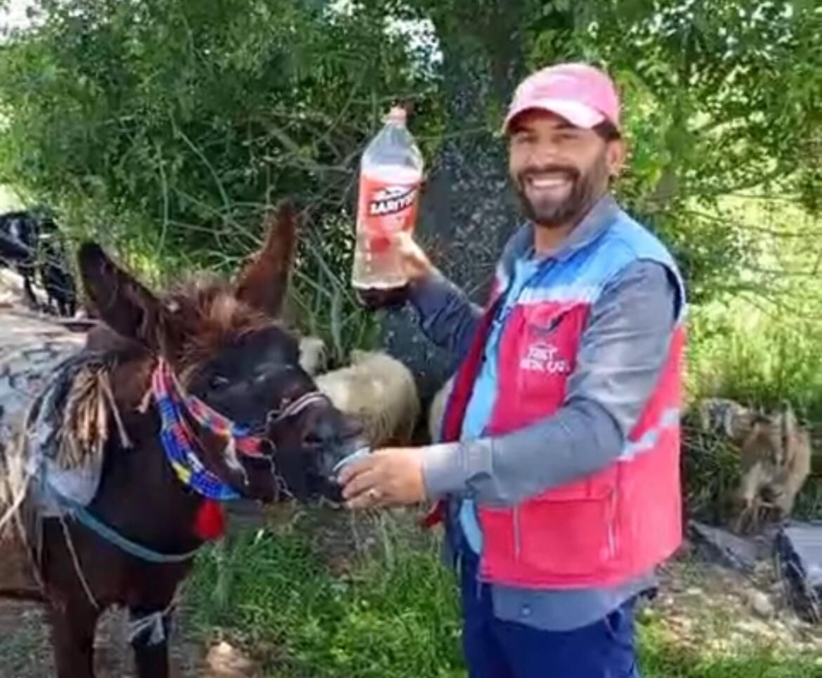 Kahramanmaraş'ta Vefalı Güllü Fenomen Oldu! Sahibinin Tek Sözünü İki Etmiyor (4)