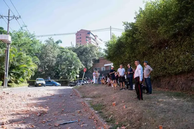 Kolombiya'da Meydana Gelen 7.4 Büyüklüğünde Depremde 132 Kişi Hayatını Kaybetti