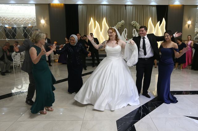 Las Vegas’ta Başlayan Aşk Kars’ta Mutlu Sona Ulaştı (3)