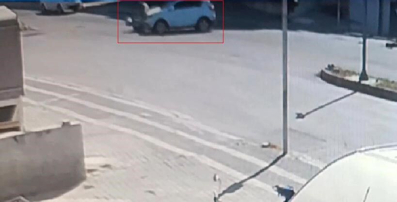 Manavgat’ta Otomobil Ile Motosiklet Çarpıştı! Kaza Anı Kamerada (1)-1