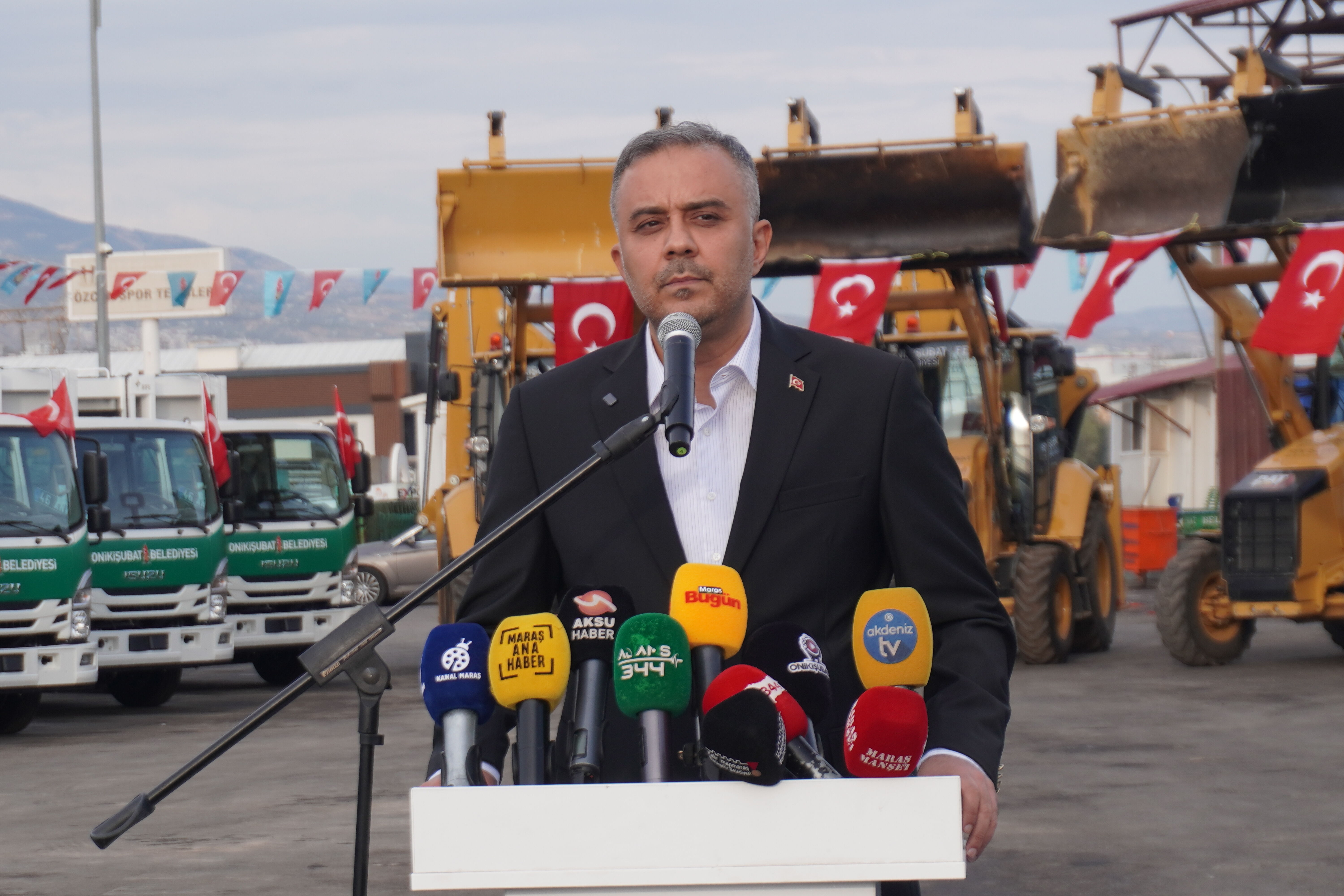 Onikişubat Belediyesi 30 Yeni Aracı Filosuna Kattı (1)