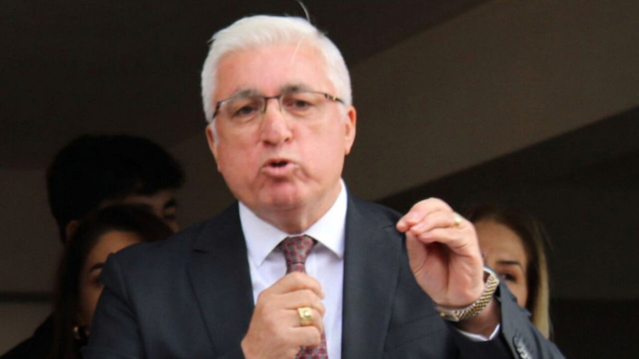 Pazarcık Belediye Başkanı Haydar İkizer CHP'den istifa etti