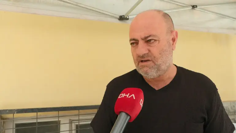 Pendik'te 'Markete Gidiyorum' Diyerek Evden Çıktı, Site Bahçesinde Hayatını Kaybetti; Sitede Ne Olduğunu Bilmiyoruz