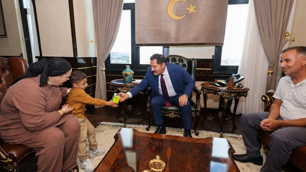 20 günlükken enkazdan çıkarılmıştı Kerem’in son hali