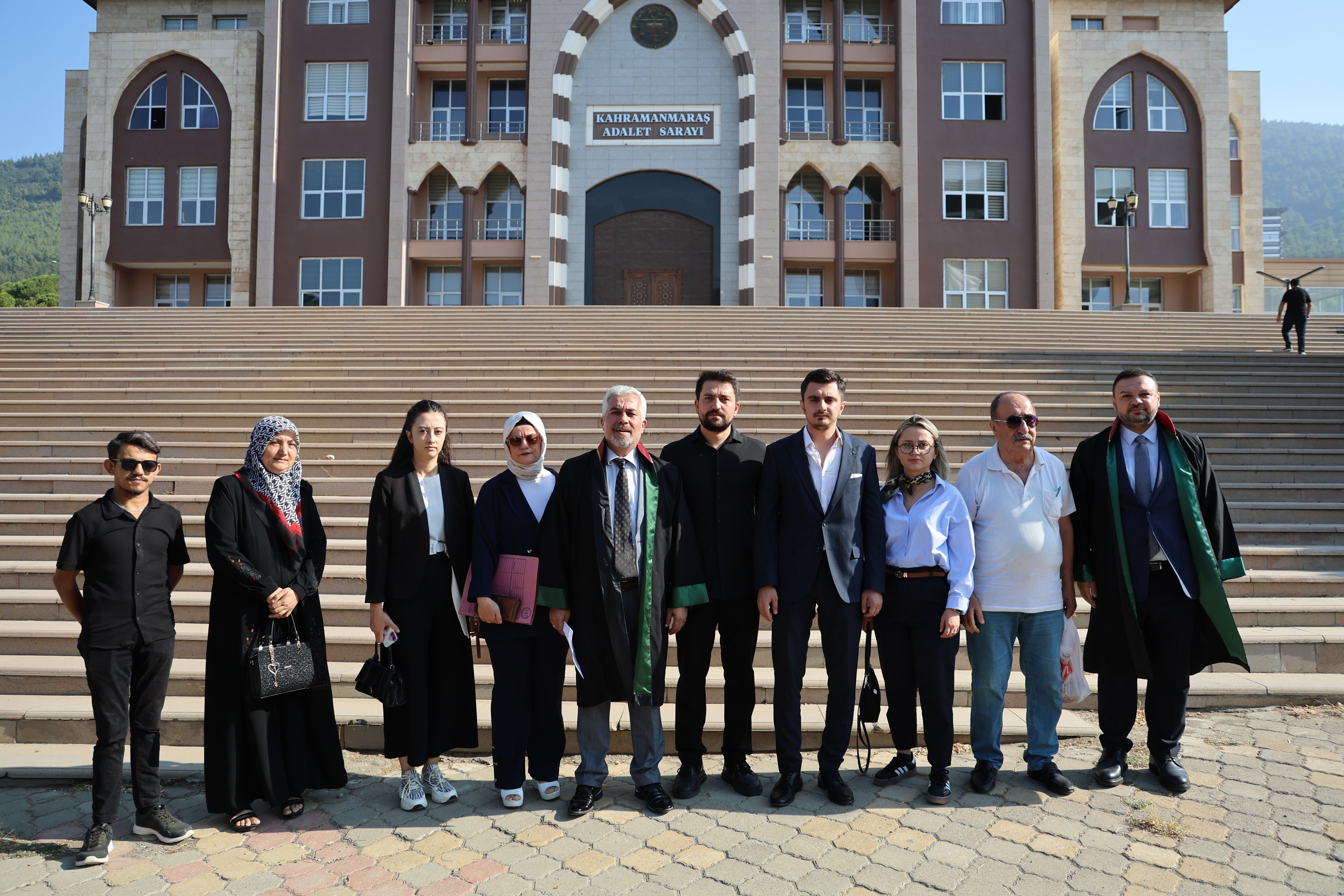 Okul saldırısında sanıkların avukatı müvekkillerinin tahliyesini istedi: "Anne cezaevinde 12-13 kilo vermiş"-1