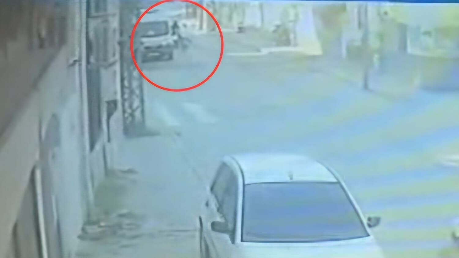 Adana’da İki Motosiklet Çarpıştı! 17 Yaşındaki Ayaz Hayatını Kaybetti (3)