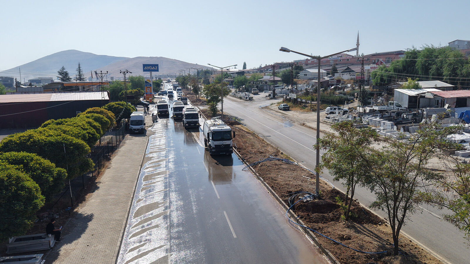 Afşin’in Ana Arterinde Kapsamlı Temizlik Çalışması