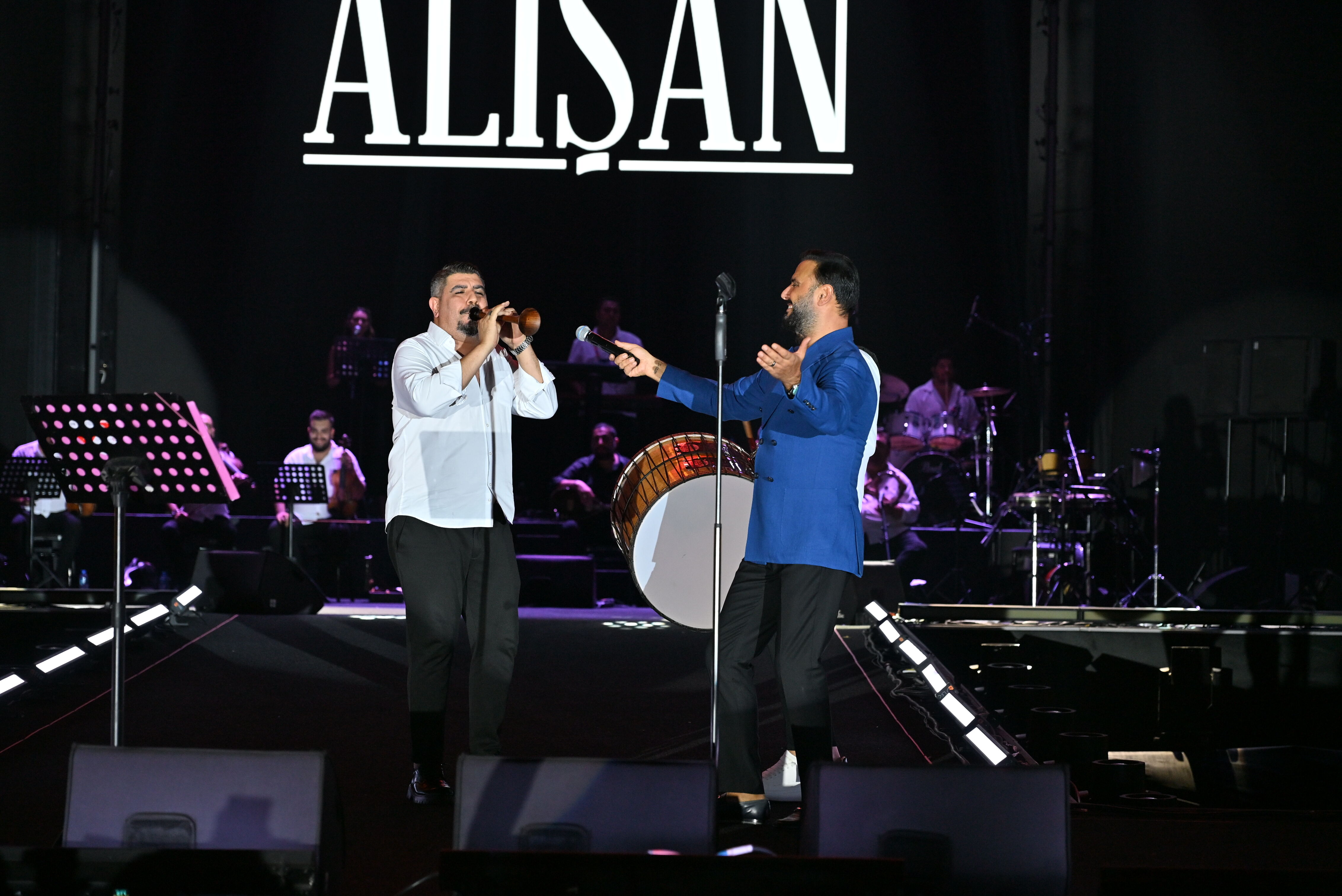 Alişan Sevilen Şarkılarıyla Kahramanmaraş’ta Sahne Aldı (1)