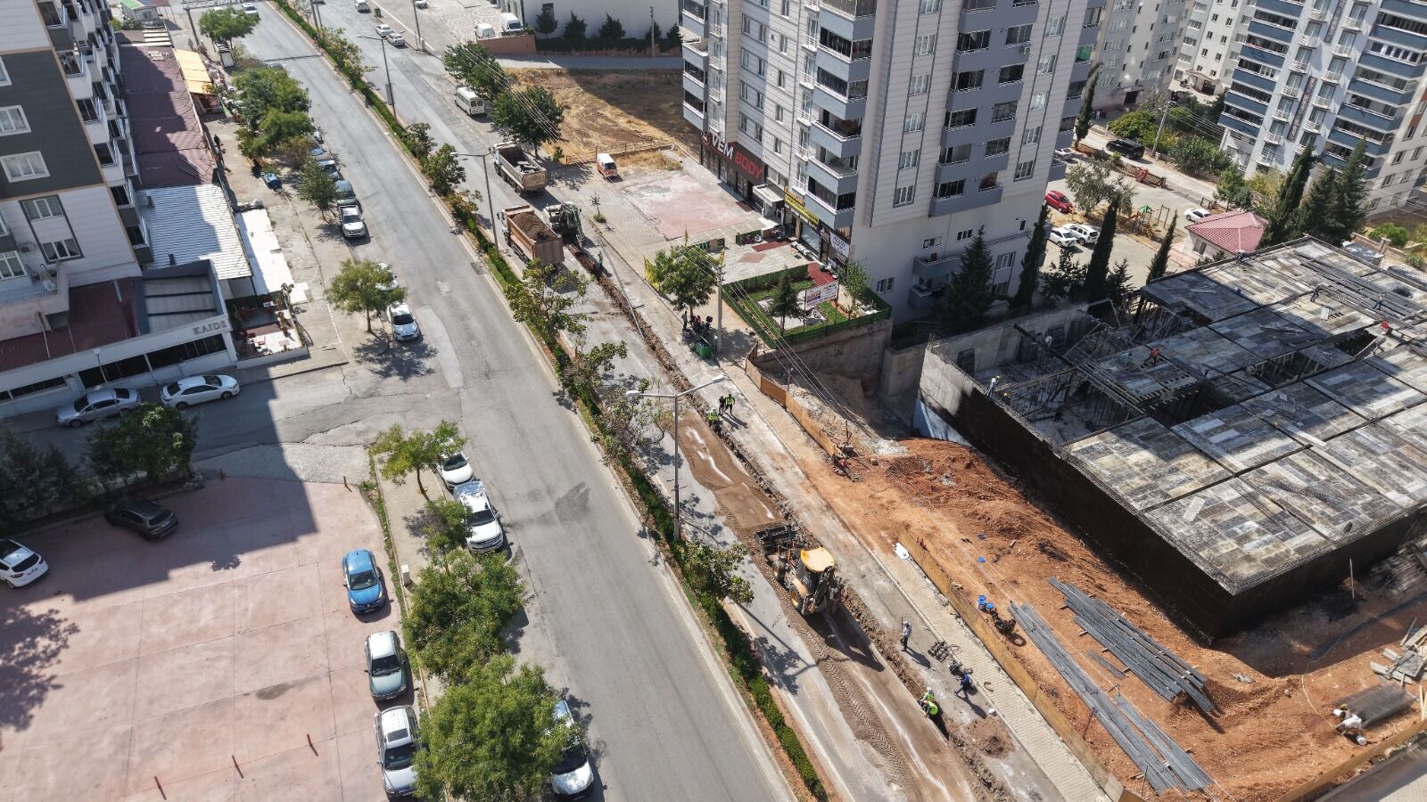 Bahçeci Hoca Bulvarı’nda İçmesuyu Altyapısı Yenileniyor (4)