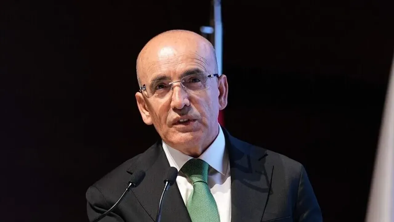 Bakan Şimşek: Avrupa'da mazot 150 liranın altında değil