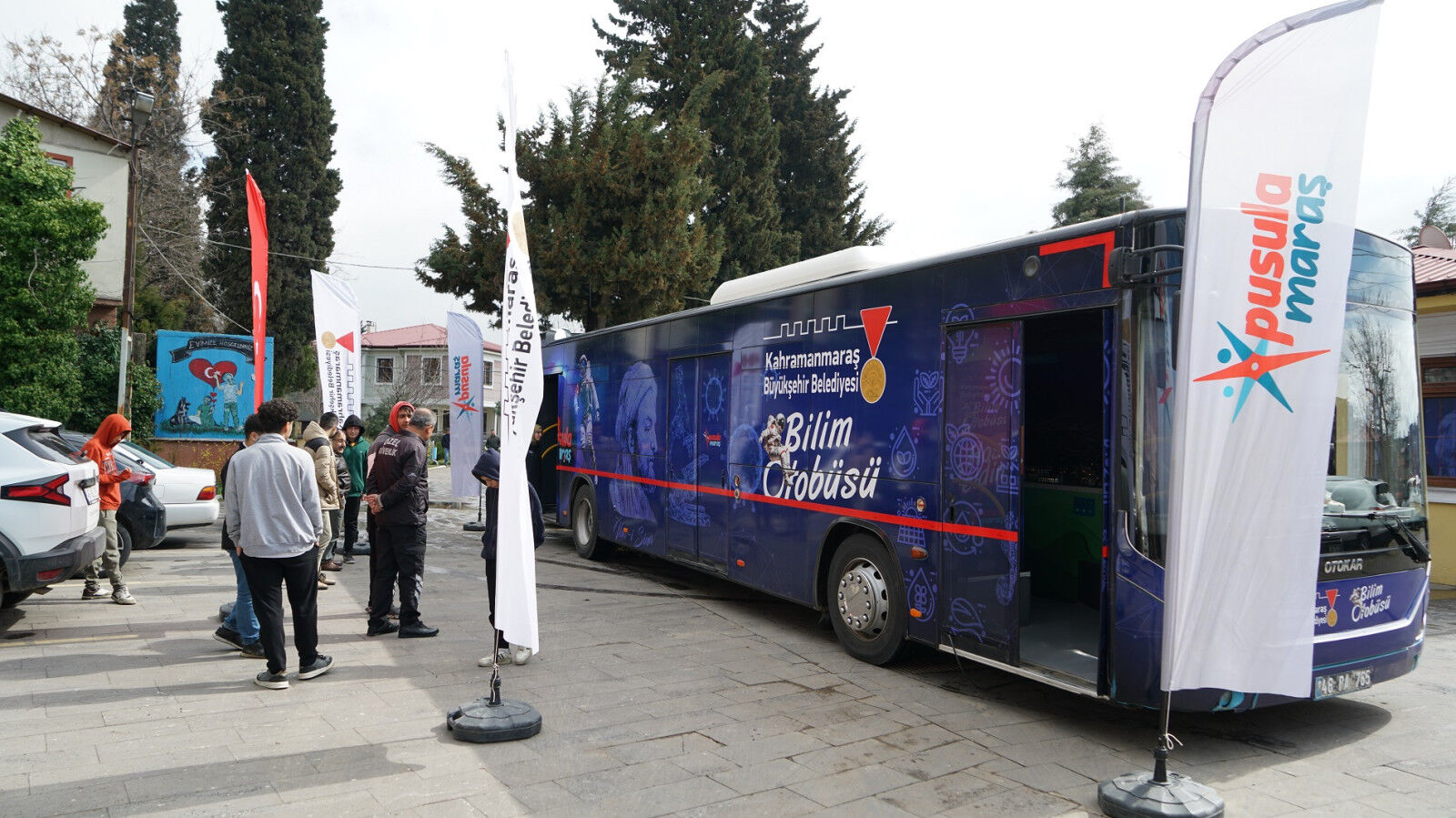 Bilim Otobüsü Kahramanmaraş'ın dört bir yanına bilim taşıyacak