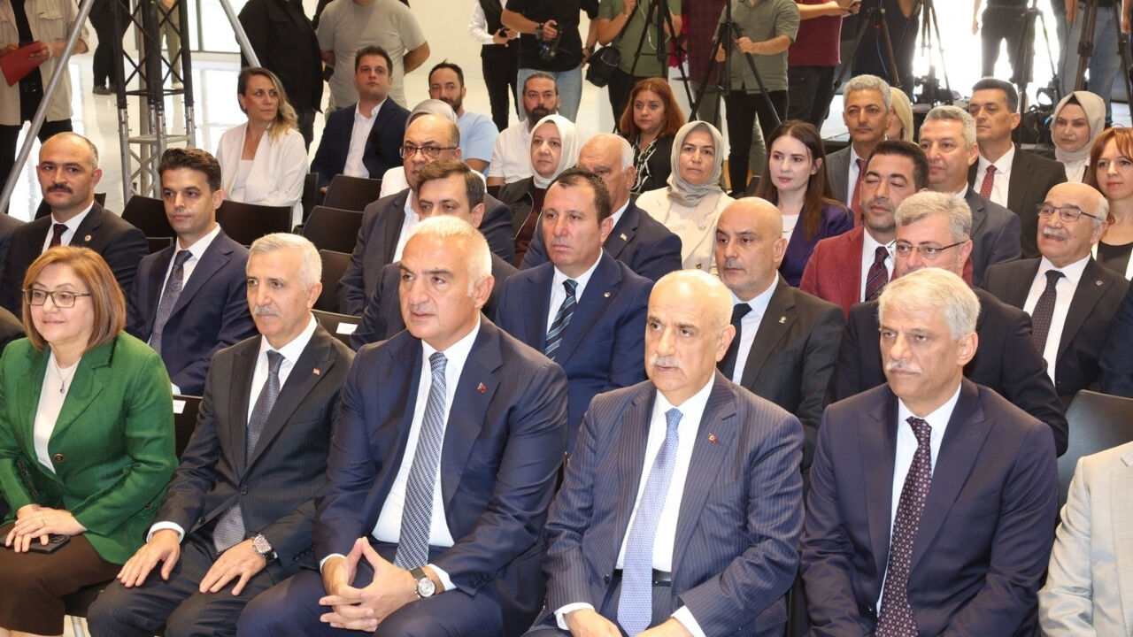 Deprem Bölgesindeki 11 İlin Temsilcileri Kmtso’da Buluştu (1)
