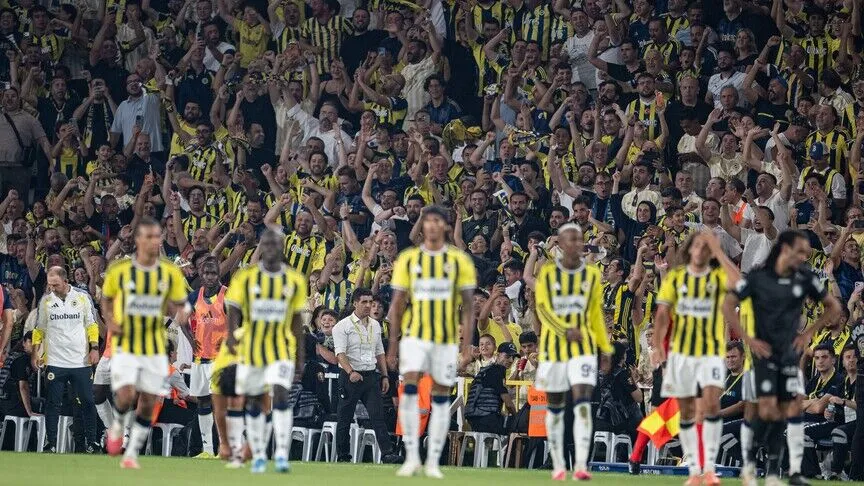 Fenerbahçe maçlarında karaborsa bilet satan 4 şüpheliye 1-3 yıl hapis istendi