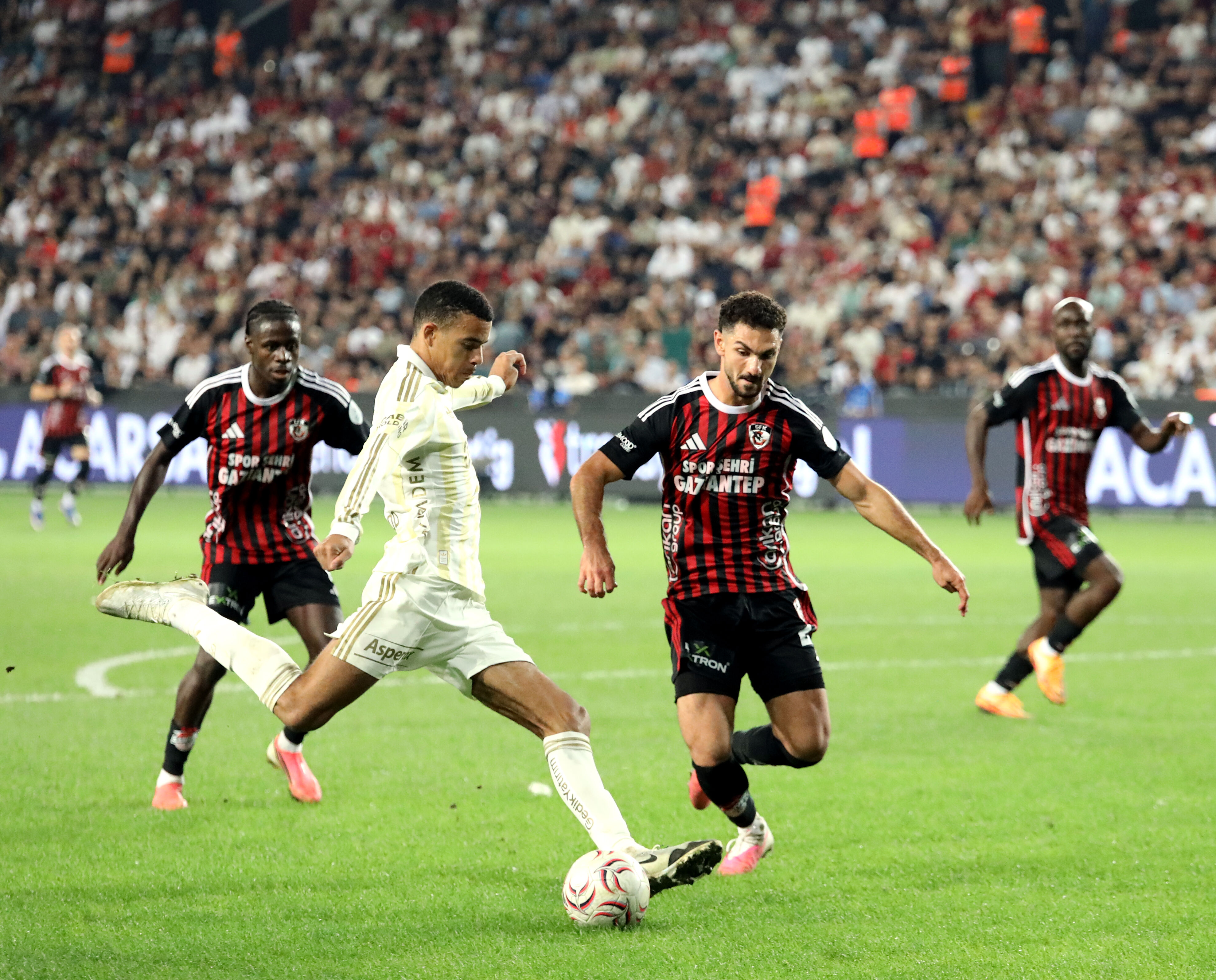 Gaziantep Fk Fenerbahçe Maç Özti Ve Goller (8)