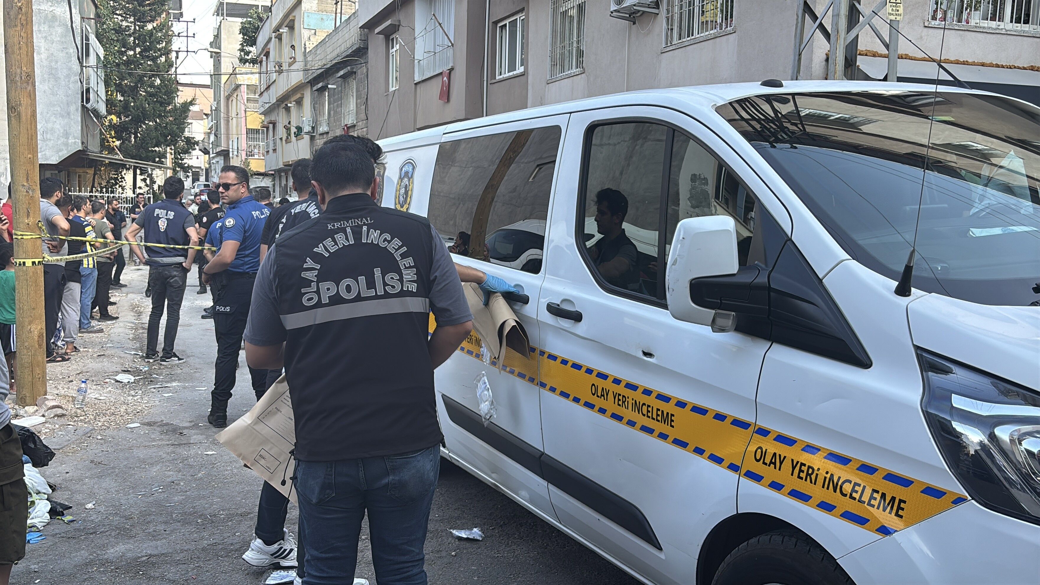 Gaziantep’te Pompalı Tüfekli Saldırı! 1 Ölü, 4 Yaralı (3)