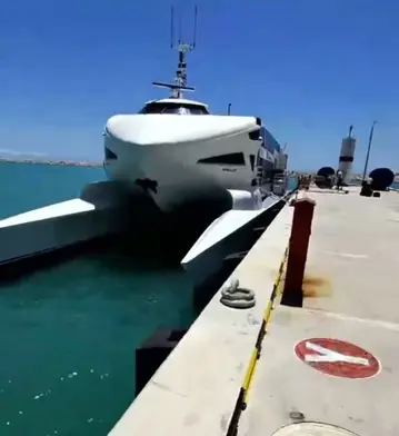 Girne'de Batan Gemiyle 3 Ay Önce Seyahat Eden Yolcu; Dalga Vurdu, Gemi Su Almaya Başladı