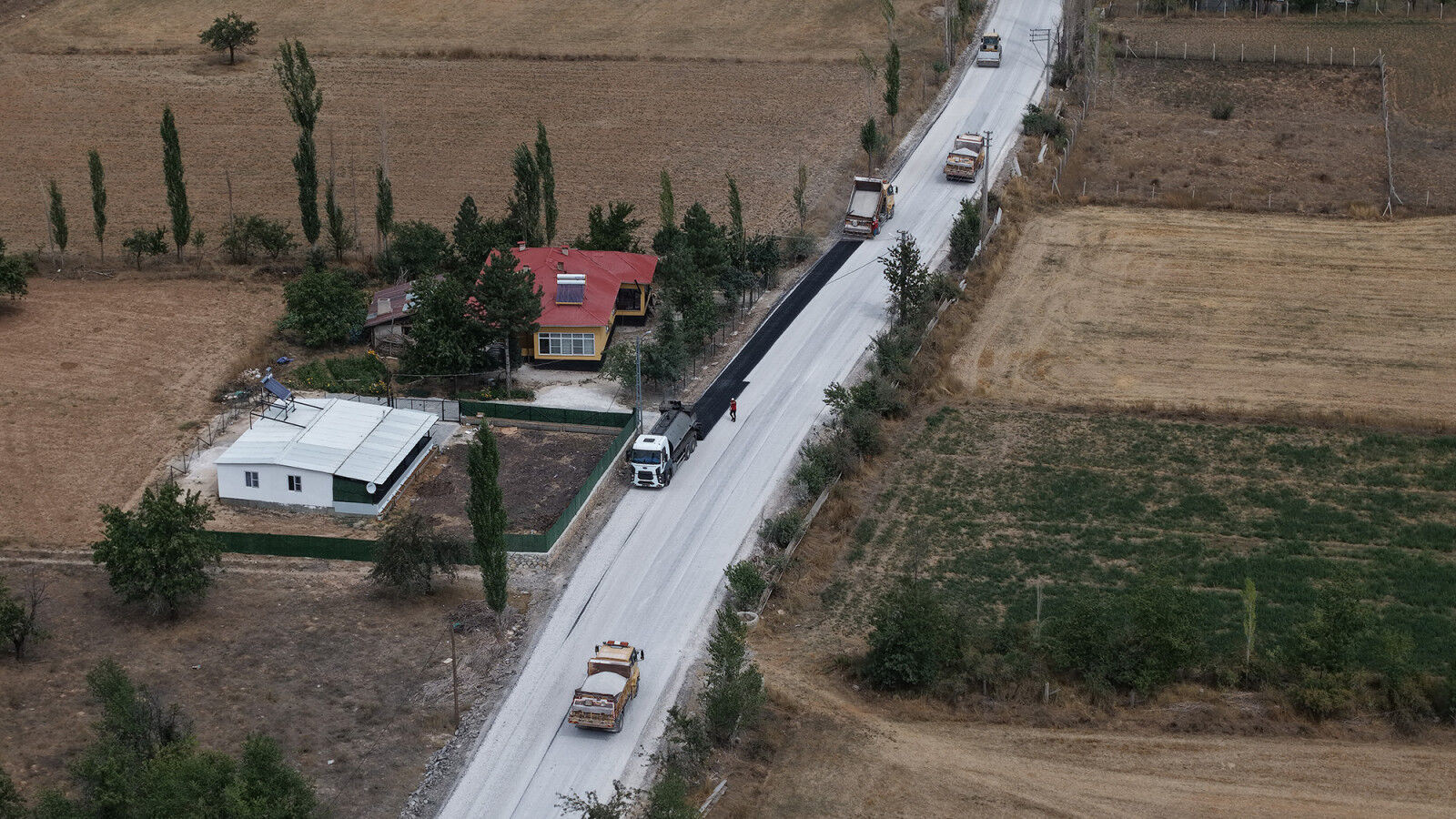 Göksun’da 4 Mahalle Ve 15 Mezranın Kullandığı Yol Yenilendi (5)