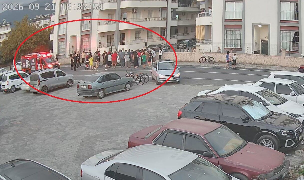 Hatay’da 4 Yaşındaki Çocuk Otomobilin Altında Kaldı