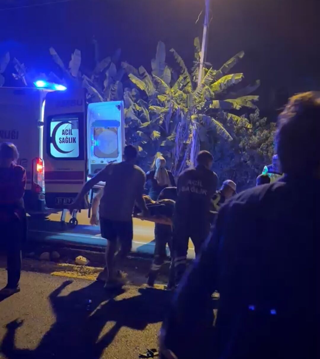 Hatay’da Otomobil İle Motosiklet Çarpıştı! 41 Yaşındaki Sürücü Kurtarılamadı (2)