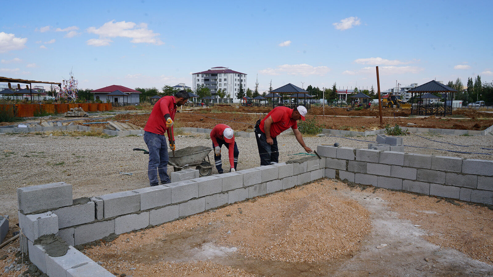Kahramanmaraş Afşin’de 70 Milyonluk Dönüşümde Sona Gelindi (10)