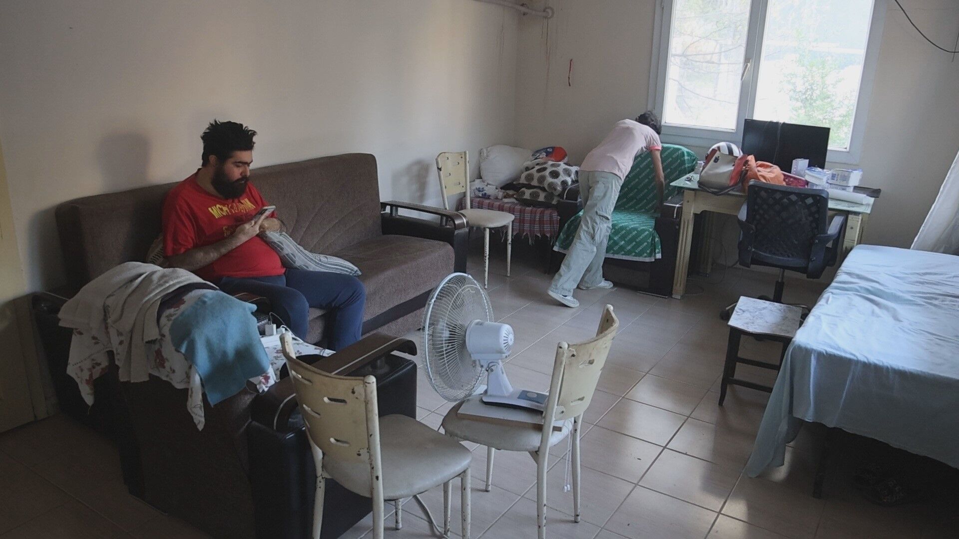 Kahramanmaraş Depremleri Hayatını Değiştirdi Üniversiteyi Bırakıp Evine Kapandı (7)