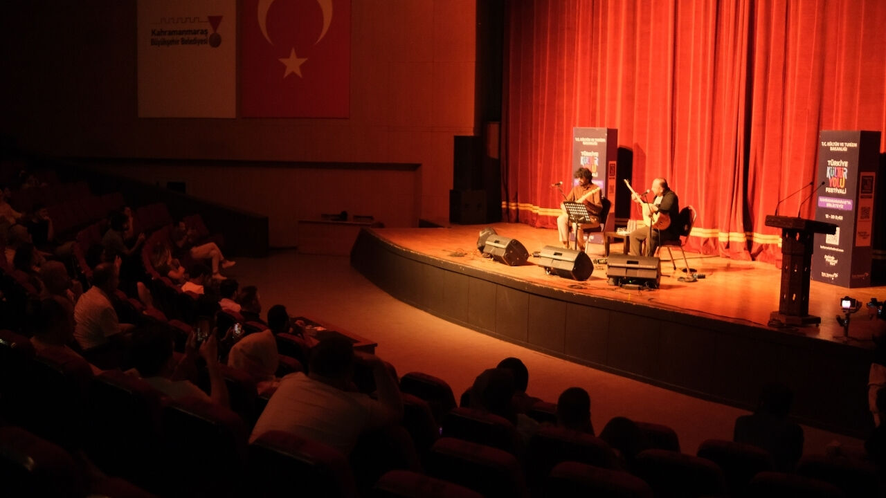 Kahramanmaraş Kültür Yolu Festivali’nde Neşet Ertaş Türküleri Yankılandı (3)