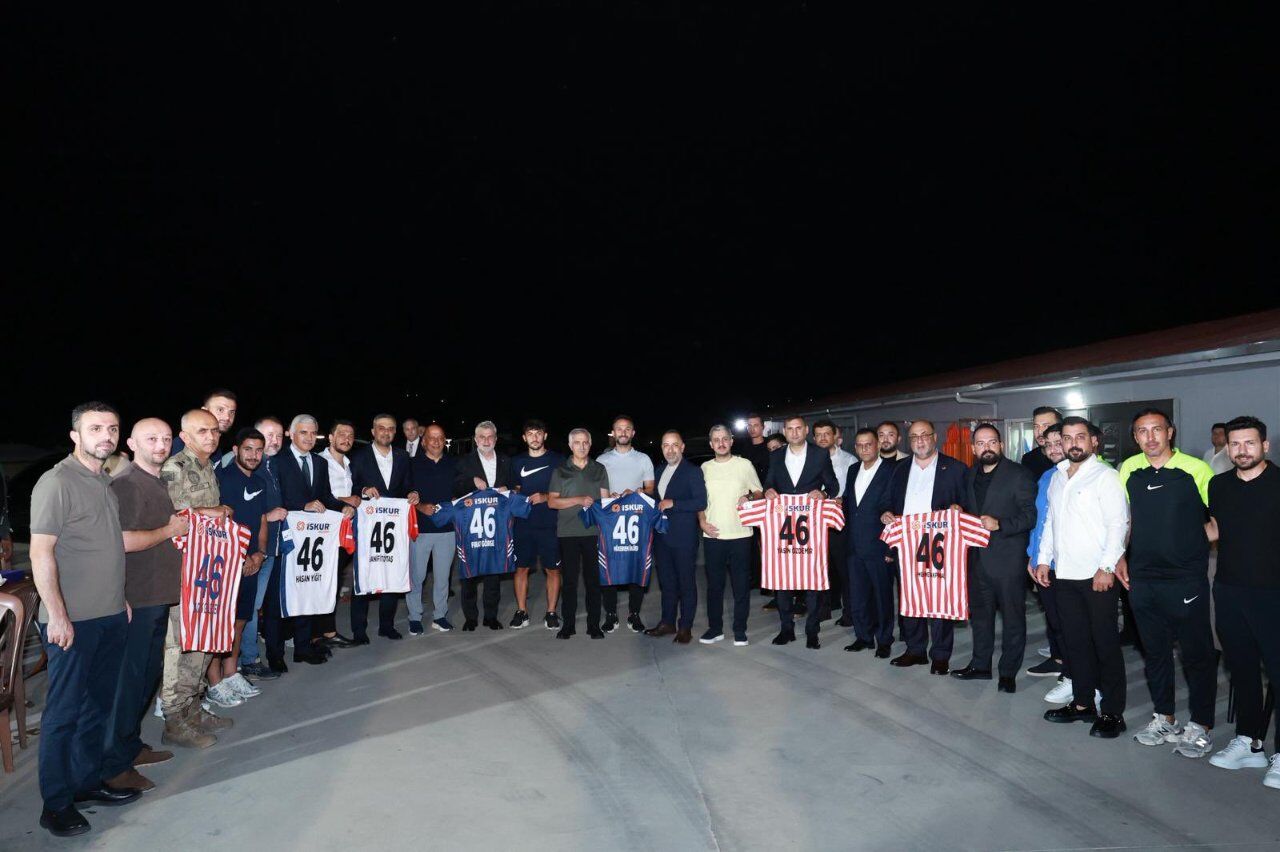 Kahramanmaraş protokolünden İstiklalspor'a moral yemeği