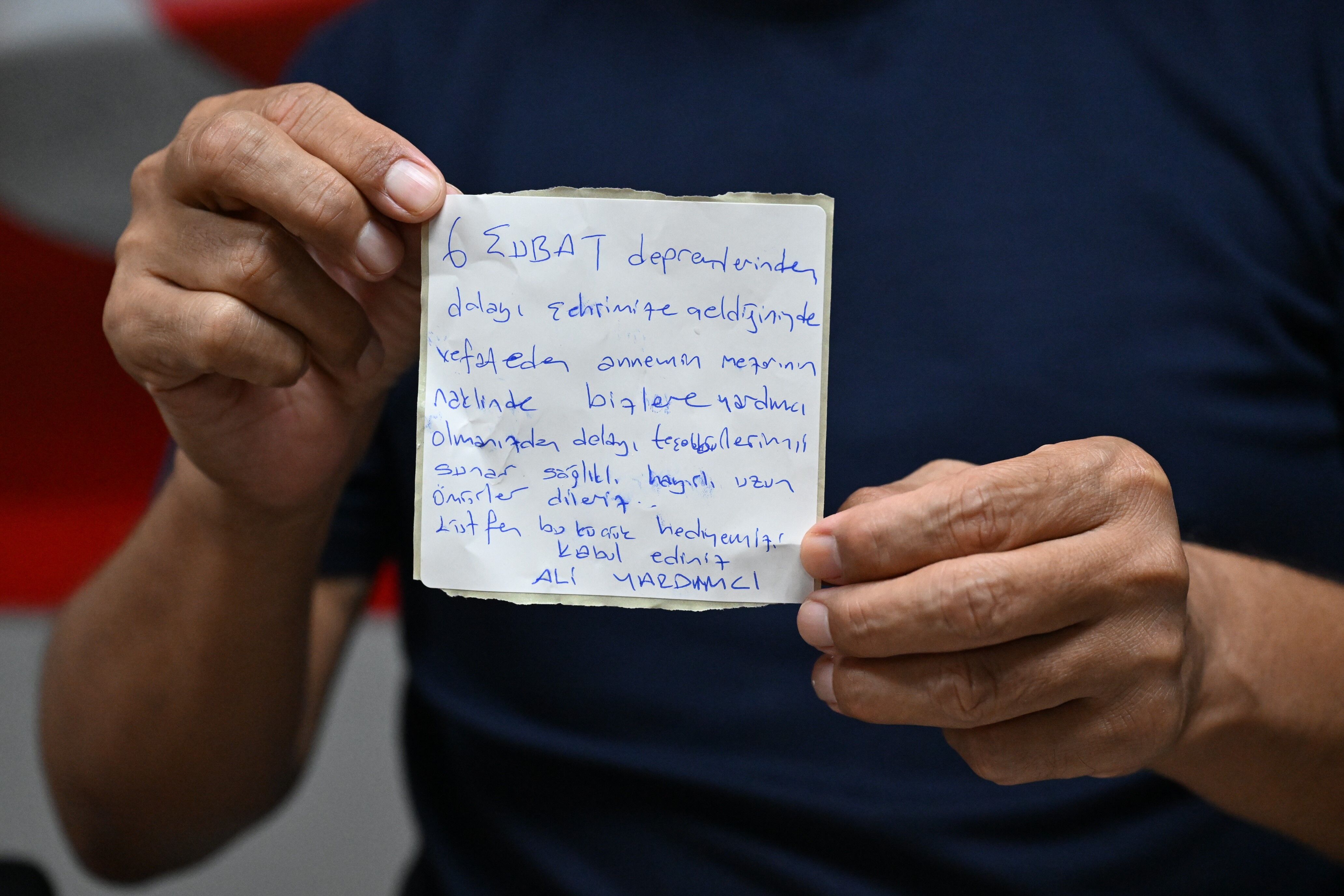 Kahramanmaraşlı Depremzede 3,5 Yıl Sonra Maraş Dondurmasıyla Teşekkür Etti (3)