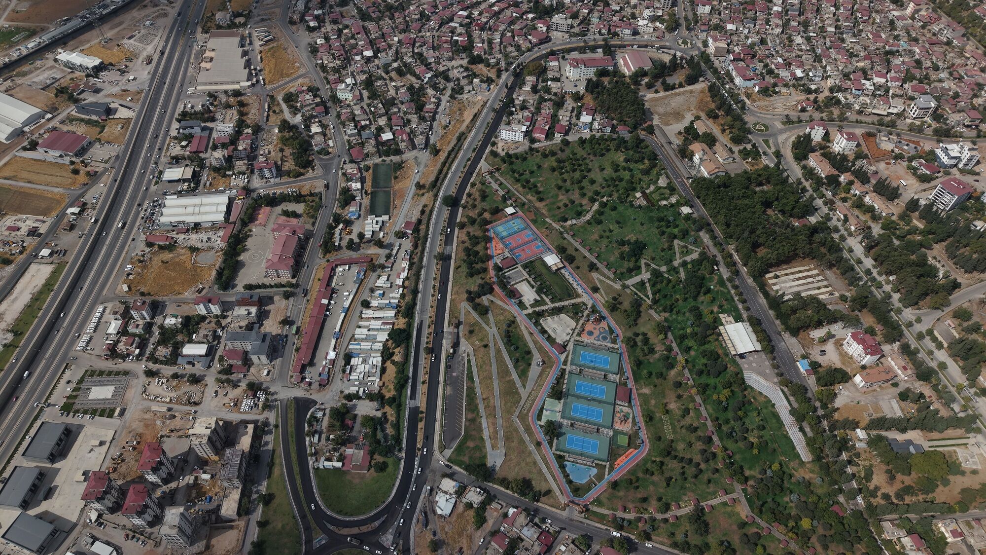 Kahramanmaraş’ta 18 Noktada Sıcak Asfalt Çalışması Yapılacak (2)