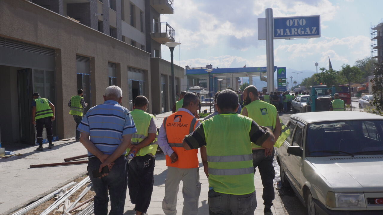 Kahramanmaraş’ta 2 Bin Inşaat Işçisi Maaşlarını Alamadıklarını Iddia Etti (1)