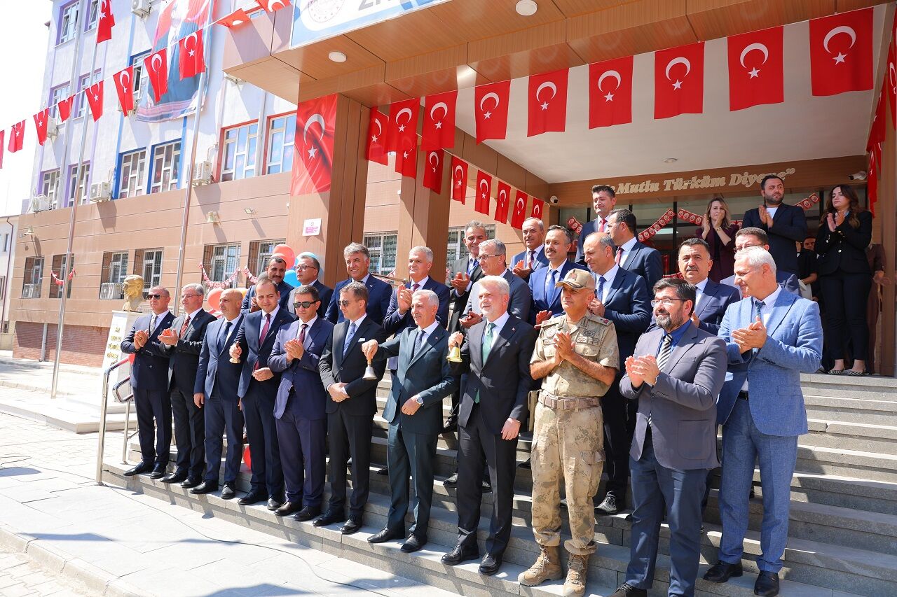 Kahramanmaraş’ta 246 Bin 640 Öğrenci Ders Başı Yaptı (4)