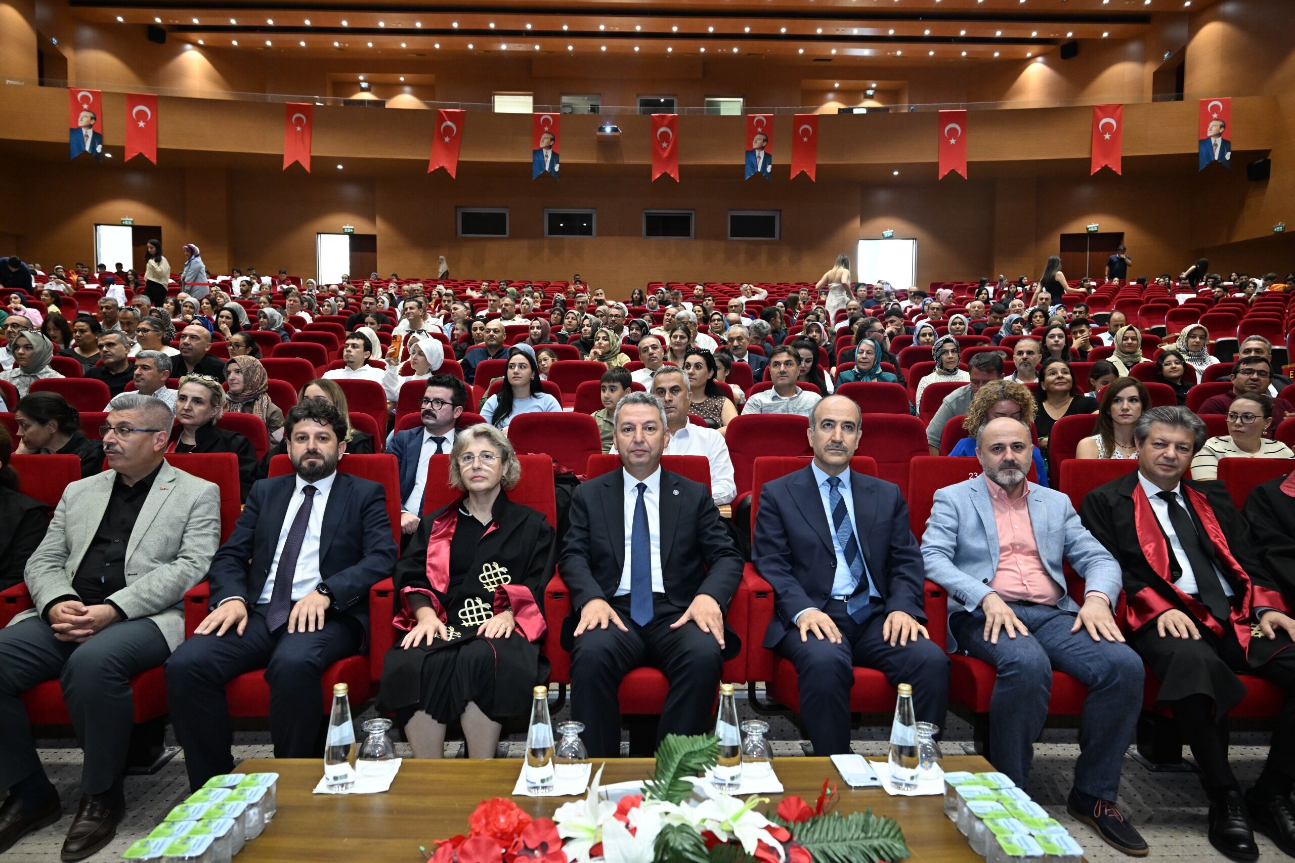 Kahramanmaraş’ta Geleceğin Doktorları Ilk Önlüklerini Giydi