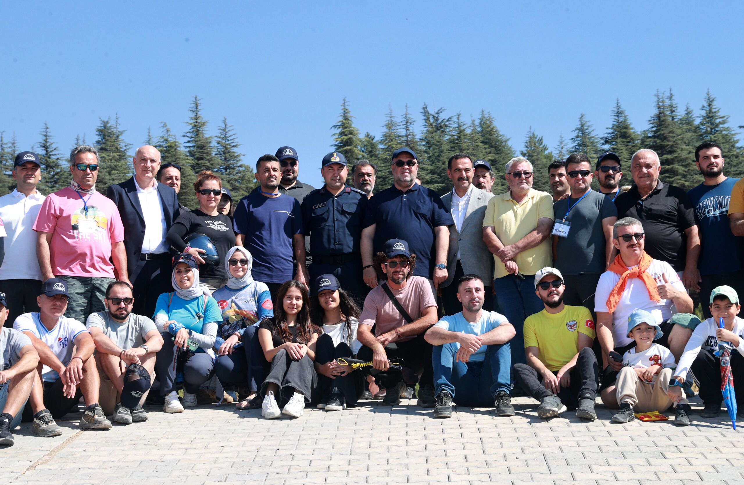 Kahramanmaraş’ta Gökyüzü Paraşütlerle Doldu! (6)