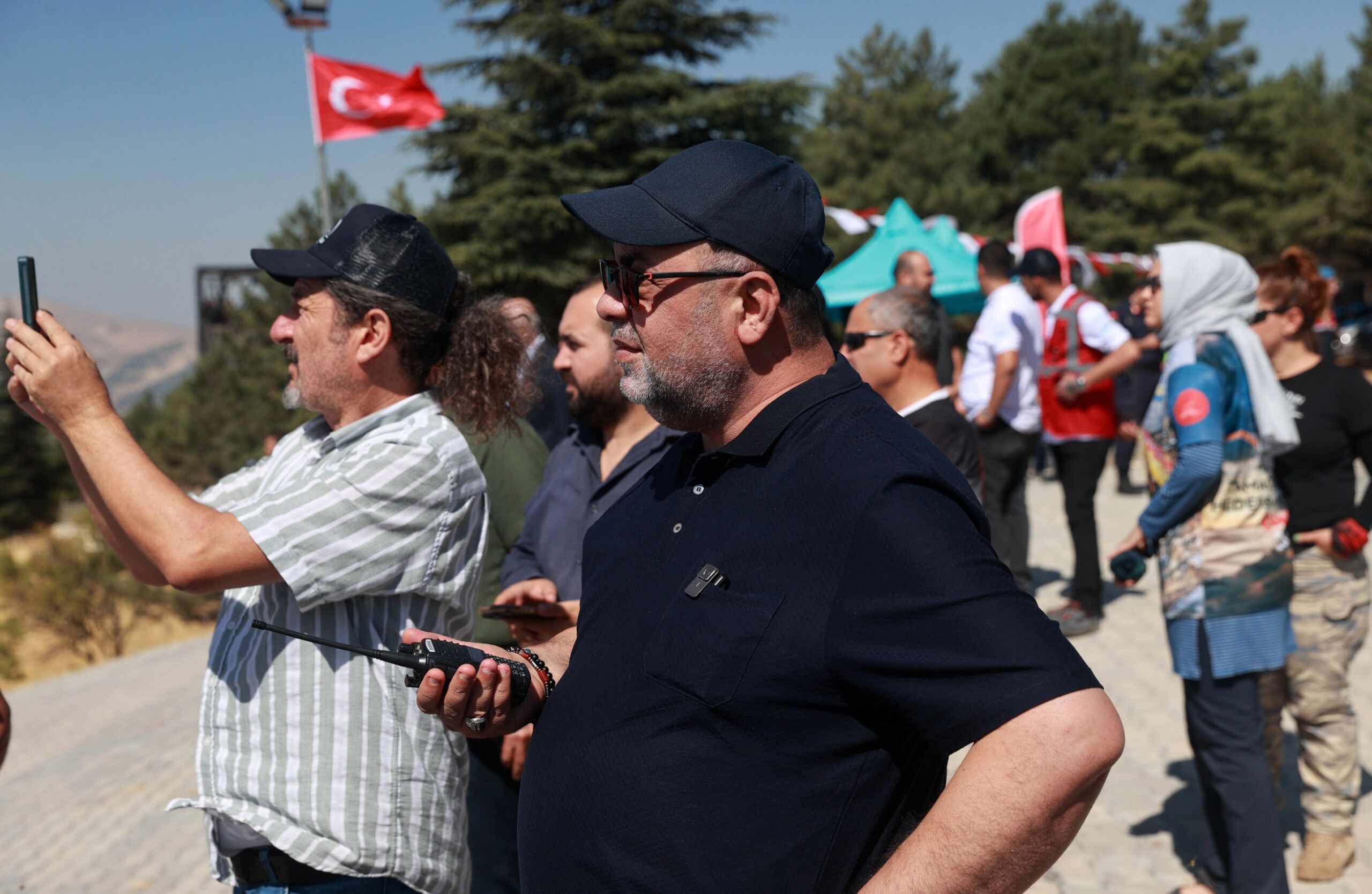 Kahramanmaraş’ta Gökyüzü Paraşütlerle Doldu! (8)