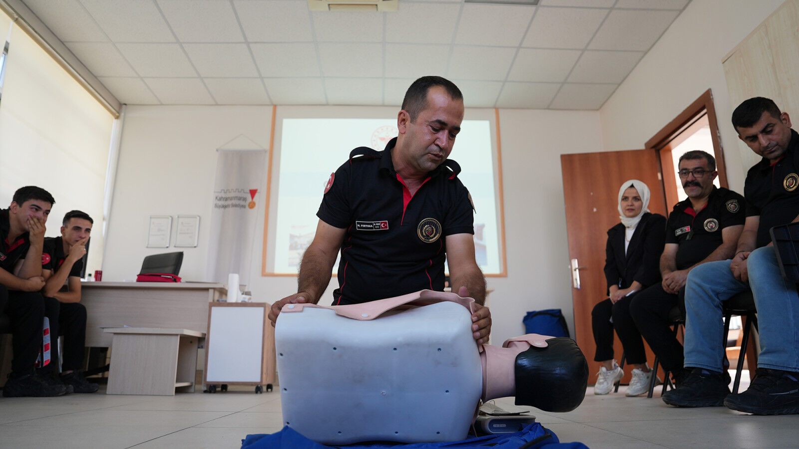 Kahramanmaraş’ta İtfaiye Personeline Uygulamalı İlk Yardım Eğitimi (2)