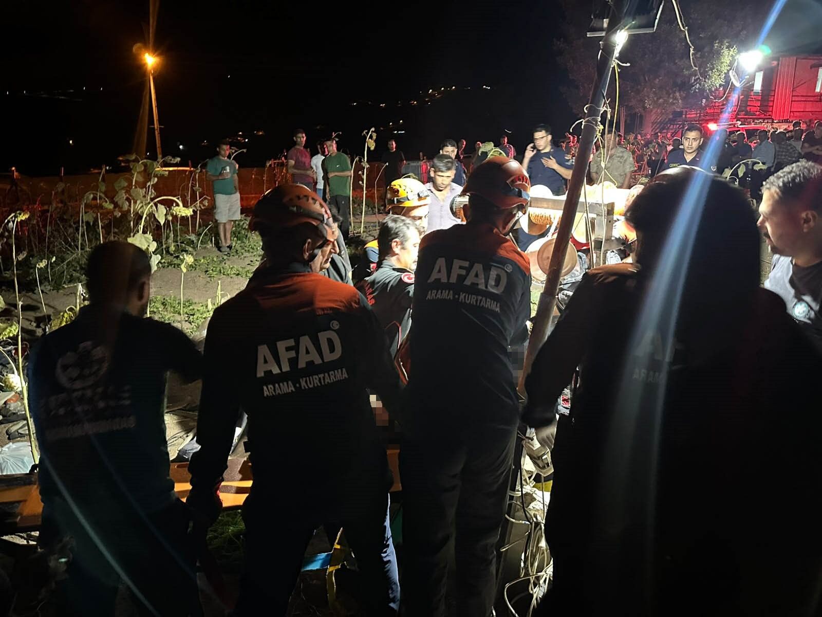 Kahramanmaraş’ta Su Kuyusuna Düşen 2 Kişi Hayatını Kaybetti (1)-1