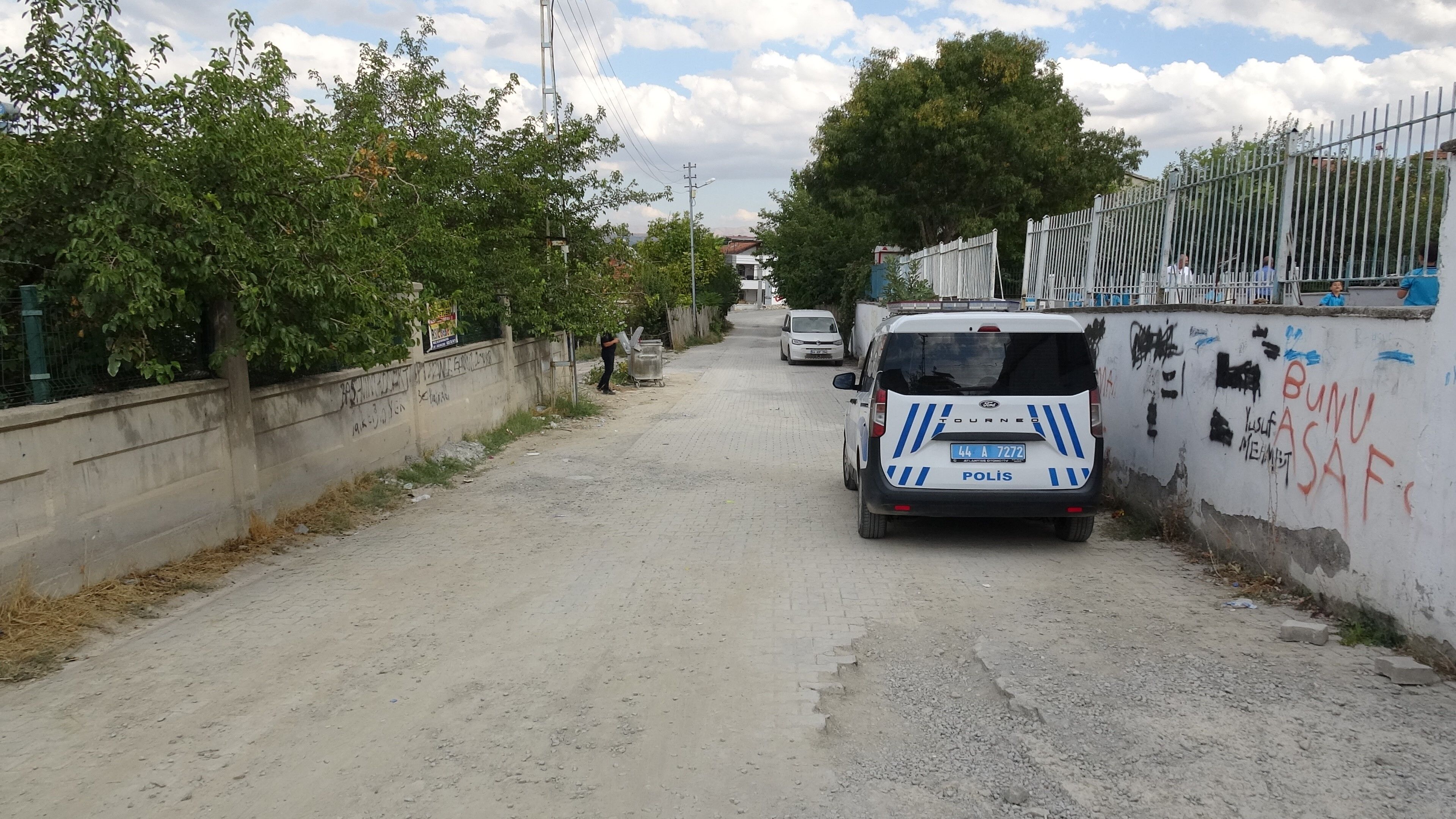Kahramanmaraş'tan Malatya'ya Giden 2 Araçtan Silah Çıktı! (3)