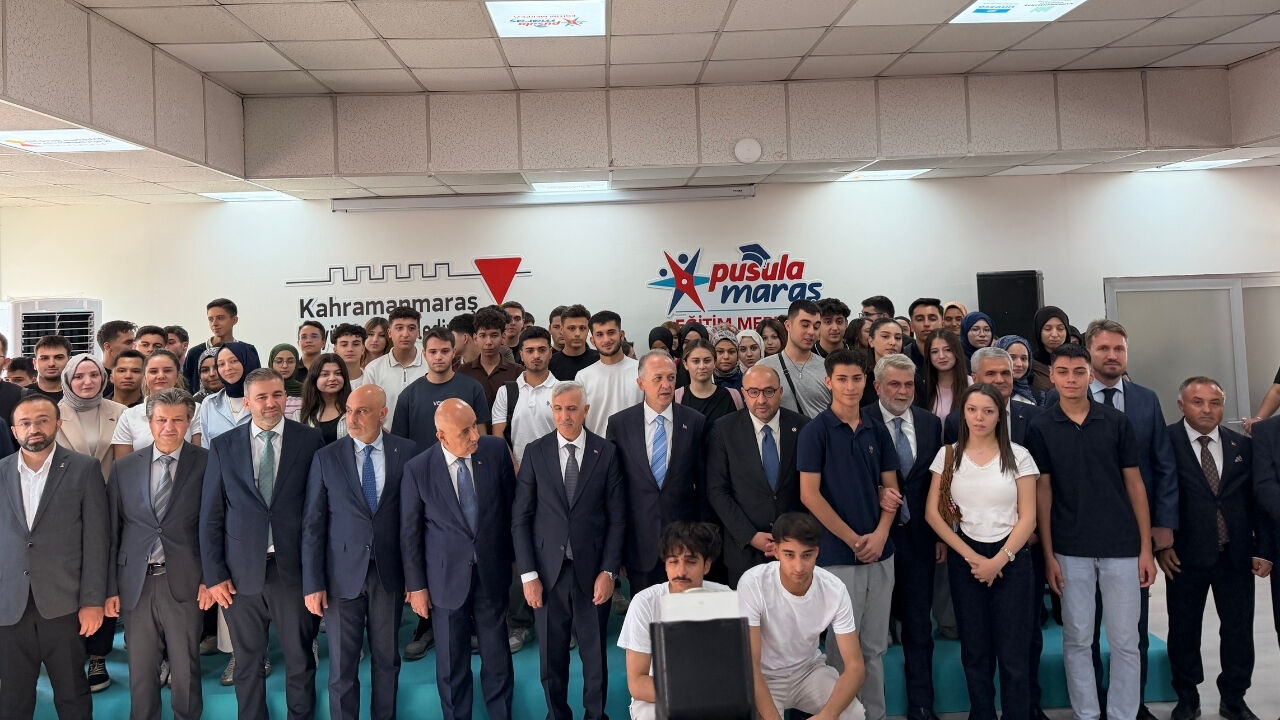 Pusula Maraş Eğitim Merkezi Açıldı! Bin Öğrenciye Ücretsiz Eğitim (3)