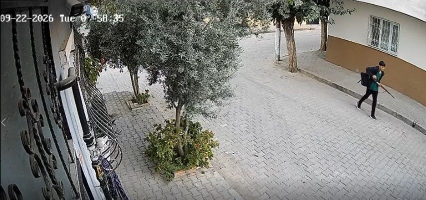 Turgutlu’da Okul Önünde Silahlı Saldırı