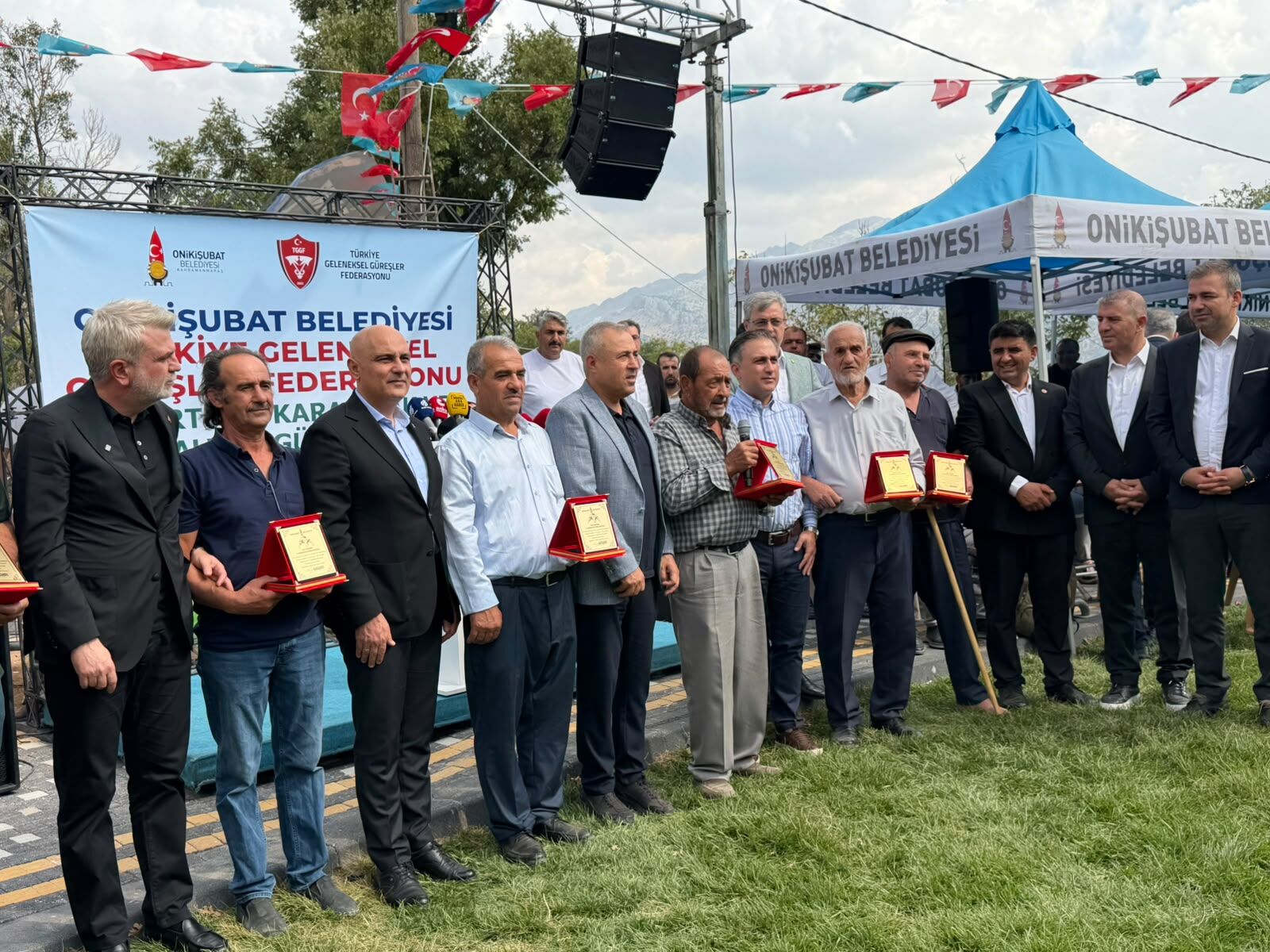 3. Kertmen Karakucak ve Şalvar Güreşi Festivali büyük ilgi gördü-1